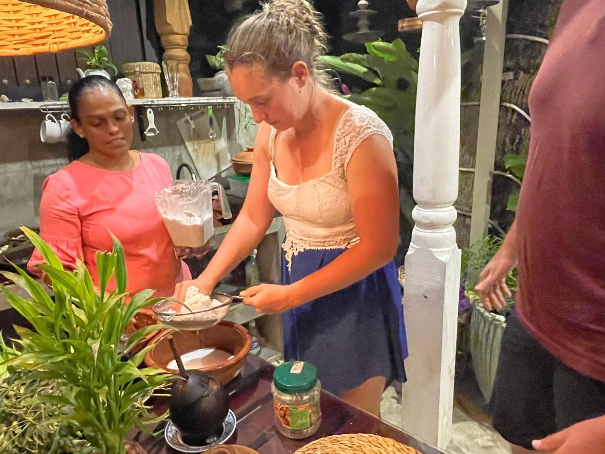 Villa Aroshina With Cooking Class Galle Extérieur photo